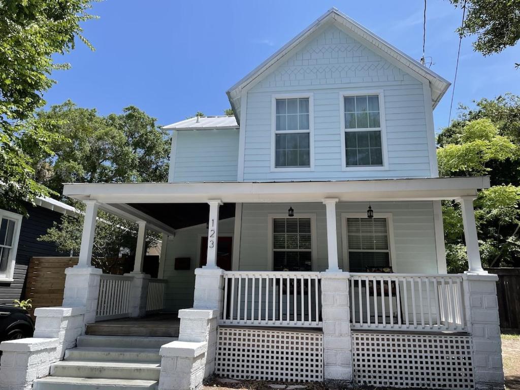 Updated Red Door Revival In Downtown Saint Augustine Exterior foto
